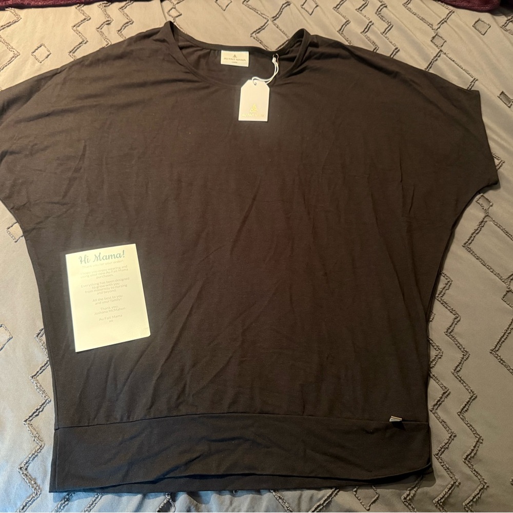 Au Fait Mama short sleeve batwing top L